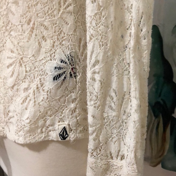 Volcom Lace Cardigan - Picture 4 of 11